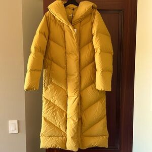 NWT Wilfred Duvet Coat Long in Stunning Cairo Gold - the coziest!